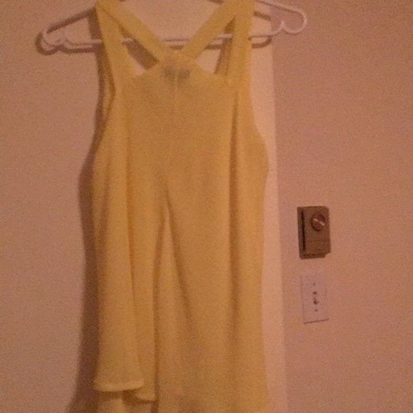 Yellow top - Picture 3 of 7